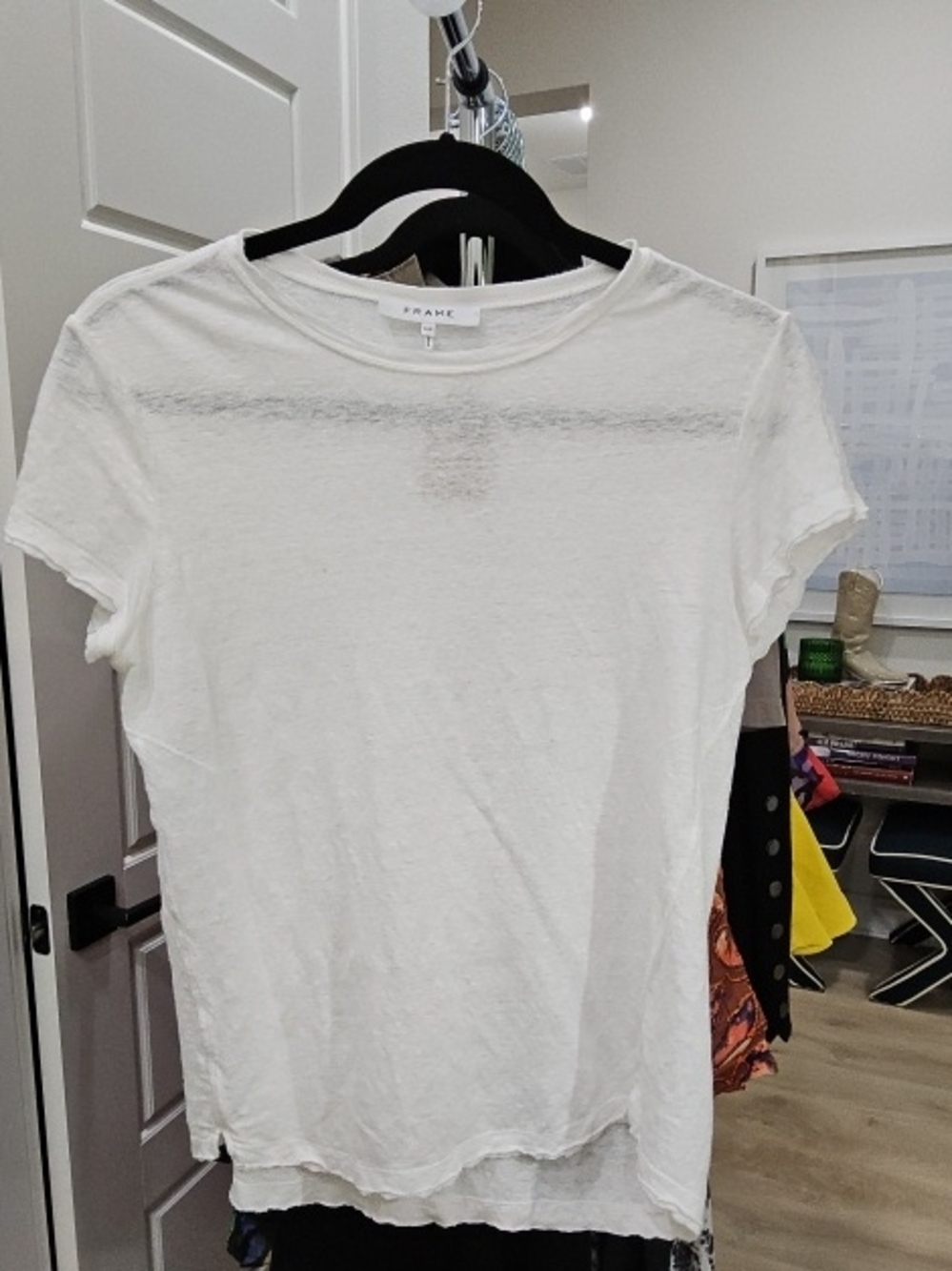 FRAME White Crewneck Short Sleeve Tee - Picture 1 of 2